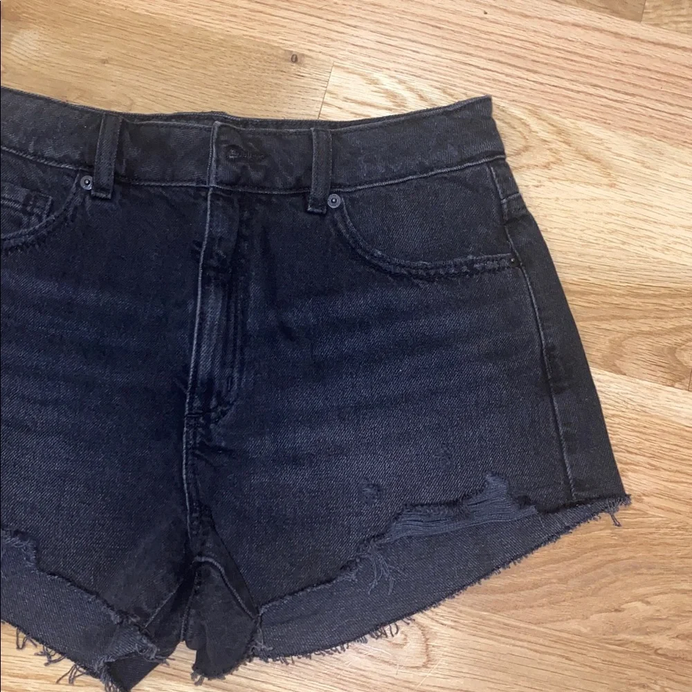 Garage Festival Black Denim Shorts size 27